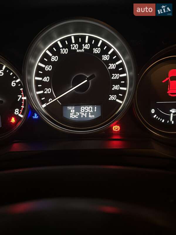 Седан Mazda 6 2015 в Киеве