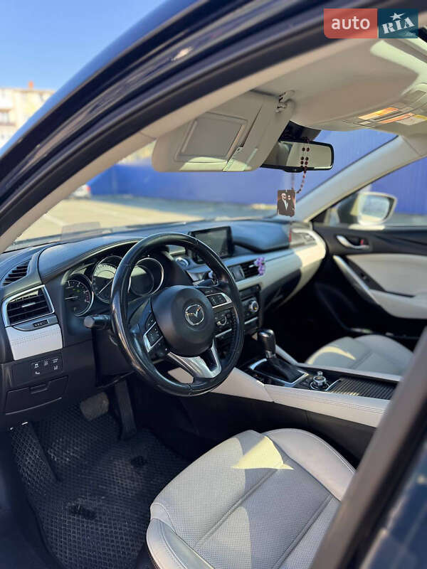 Седан Mazda 6 2016 в Калуші