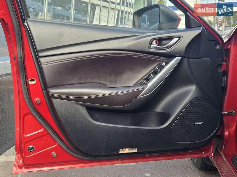 Универсал Mazda 6 2017 в Киеве фото 16 Универсал Mazda 6 2017 в Киеве
