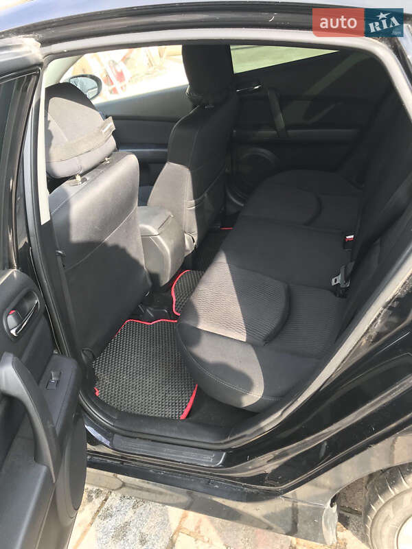 Лифтбек Mazda 6 2010 в Бердичеве фото 20 Лифтбек Mazda 6 2010 в Бердичеве