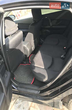 Ліфтбек Mazda 6 2010 в  фото 20 Ліфтбек Mazda 6 2010 в