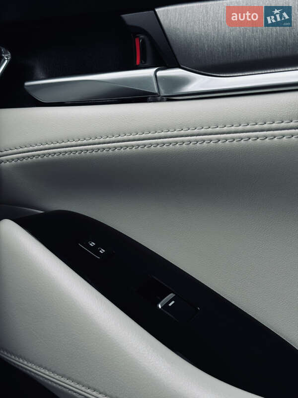 Седан Mazda 6 2019 в Косове