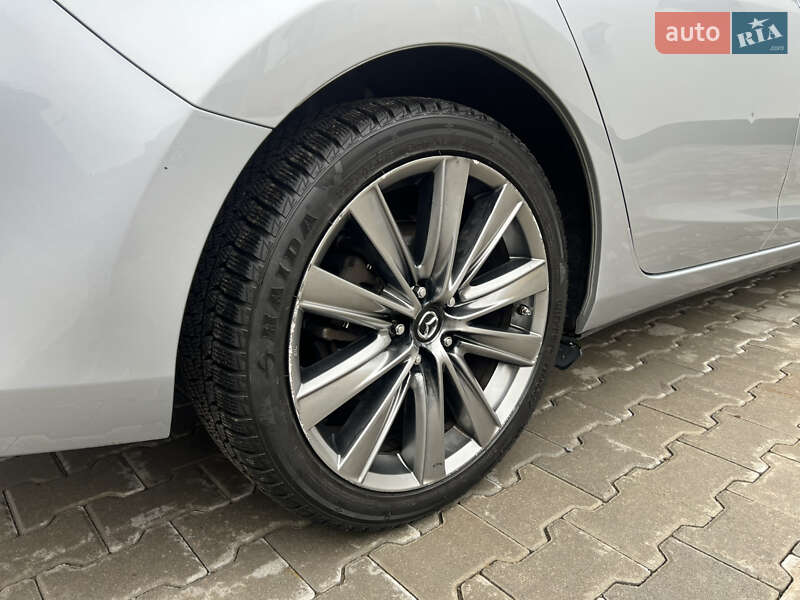 Седан Mazda 6 2018 в Житомирі