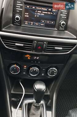 Седан Mazda 6 2014 в Сарнах