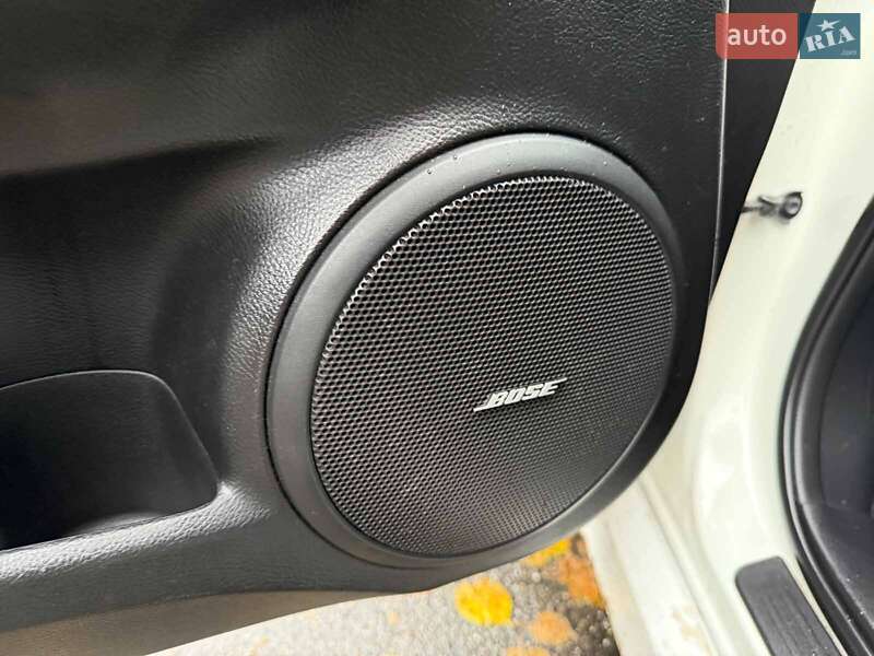 Седан Mazda 6 2011 в Киеве