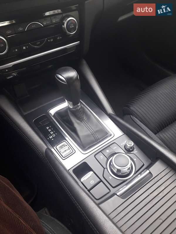 Седан Mazda 6 2017 в Кривом Роге