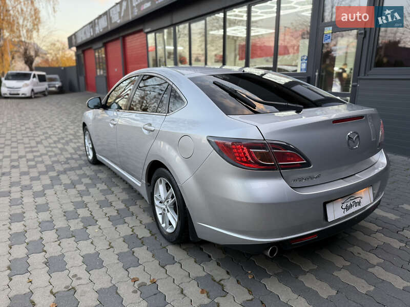 Седан Mazda 6 2008 в Чернівцях