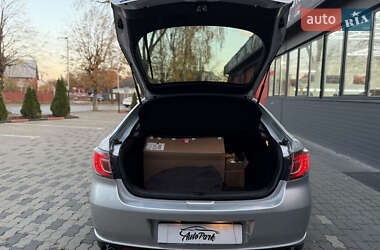 Седан Mazda 6 2008 в Чернівцях