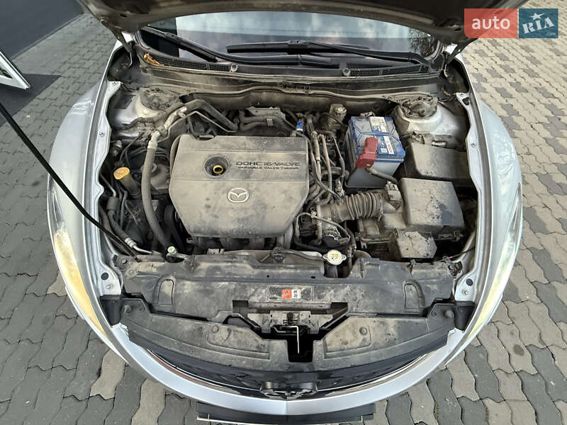 Седан Mazda 6 2008 в Чернівцях