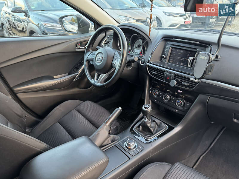 Седан Mazda 6 2014 в Ивано-Франковске