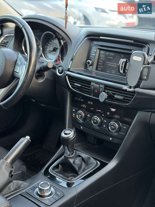 Седан Mazda 6 2014 в Ивано-Франковске
