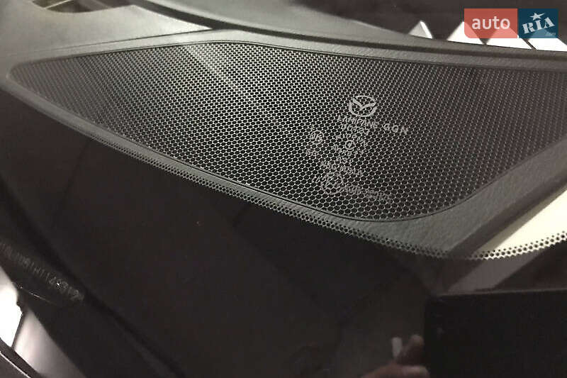 Седан Mazda 6 2017 в Львові