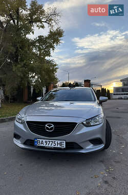 Седан Mazda 6 2015 в Александрие