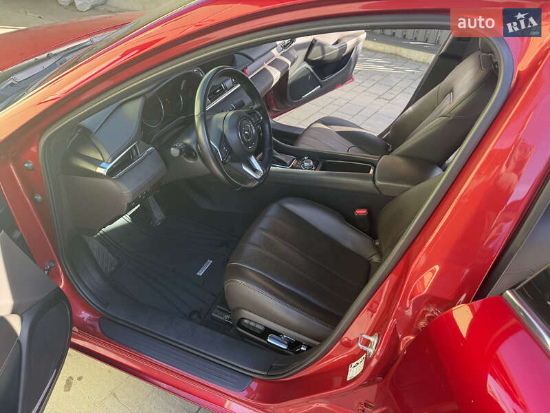 Седан Mazda 6 2019 в Городке
