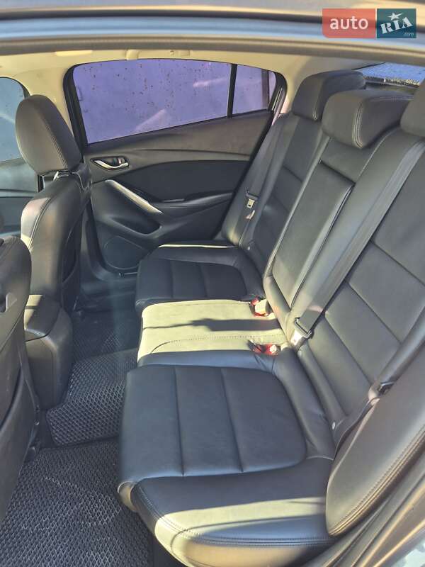 Седан Mazda 6 2015 в Коломые