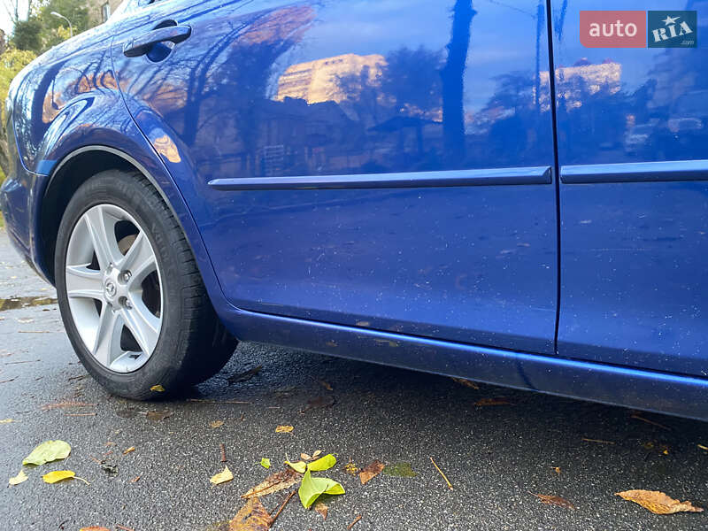 Седан Mazda 6 2006 в Киеве