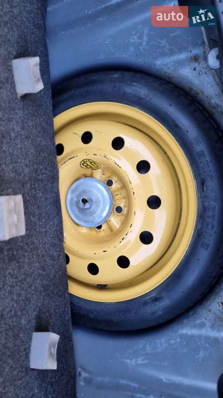 Седан Mazda 6 2006 в Запоріжжі