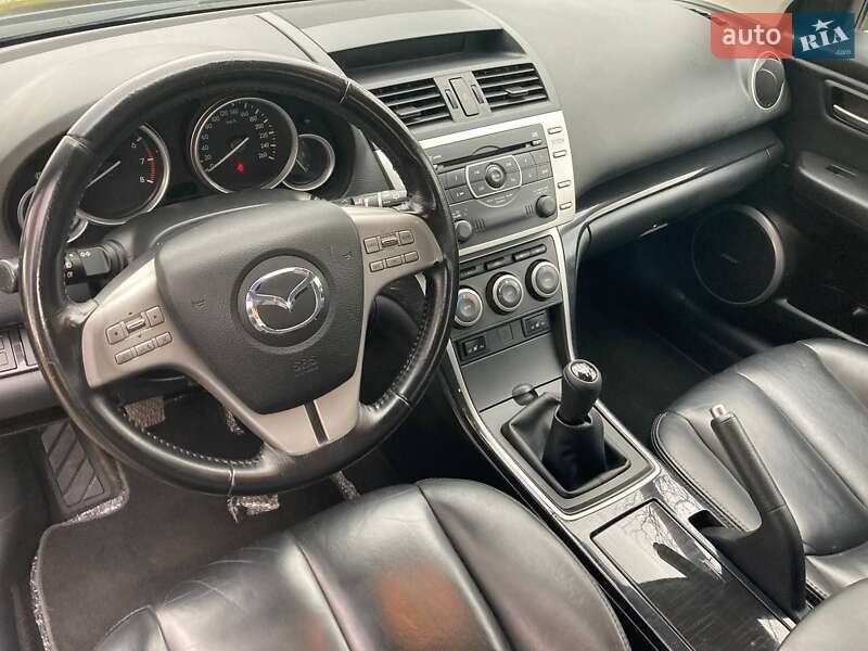 Универсал Mazda 6 2008 в Краснограде