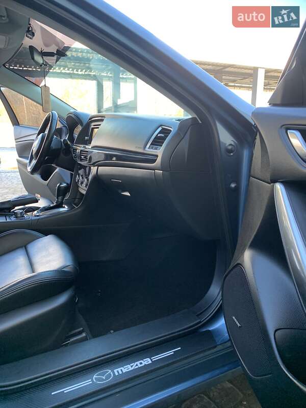 Седан Mazda 6 2014 в Самборі