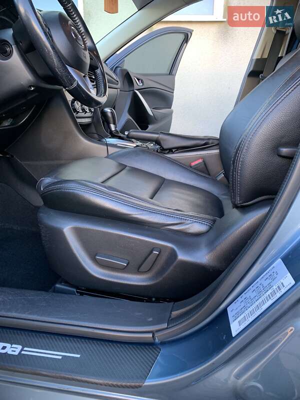 Седан Mazda 6 2014 в Самборе