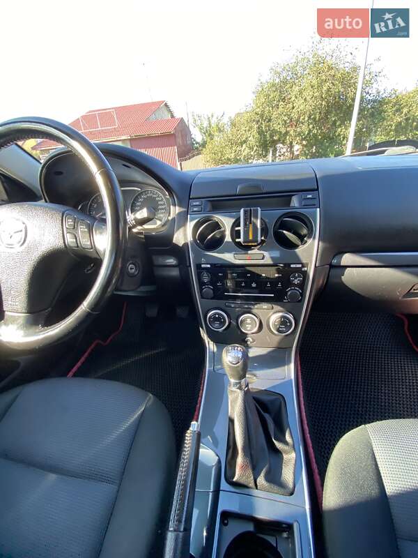 Седан Mazda 6 2005 в Рівному