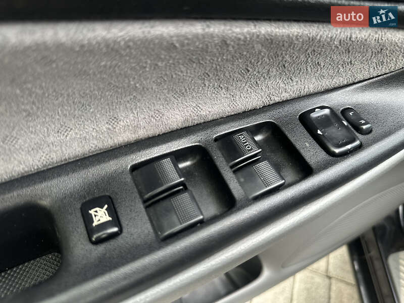 Лифтбек Mazda 6 2003 в Дрогобыче