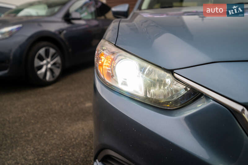 Седан Mazda 6 2014 в Києві