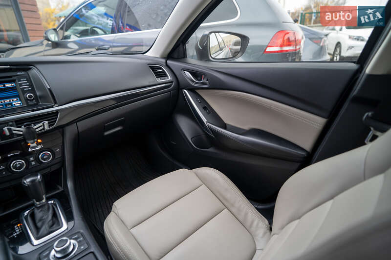 Седан Mazda 6 2014 в Києві