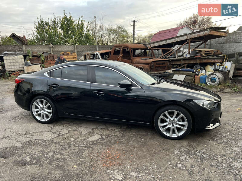 Седан Mazda 6 2014 в Сумах