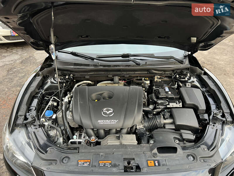 Седан Mazda 6 2014 в Сумах