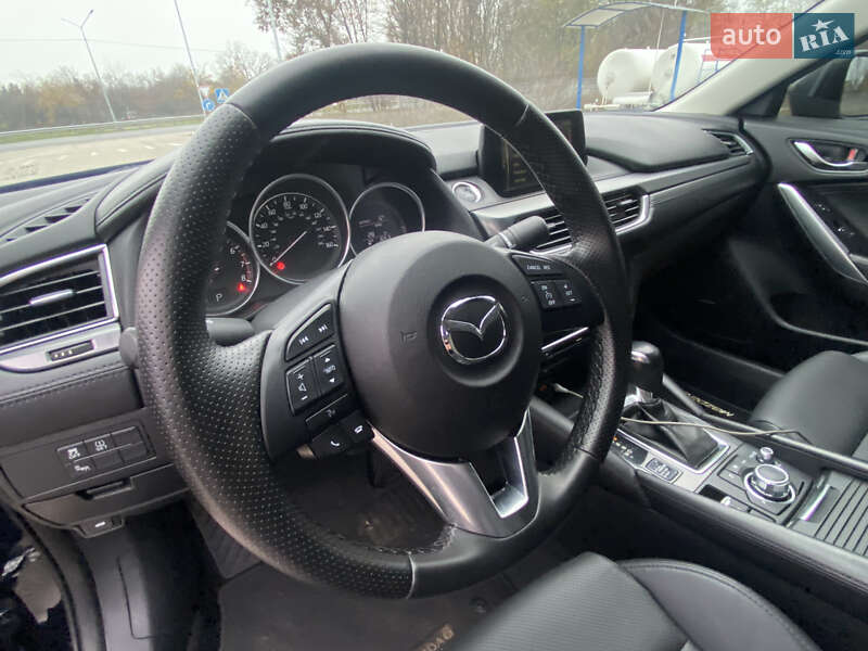 Седан Mazda 6 2016 в Запорожье