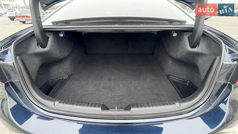 Седан Mazda 6 2018 в Киеве