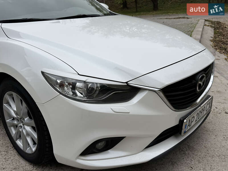 Седан Mazda 6 2014 в Запорожье