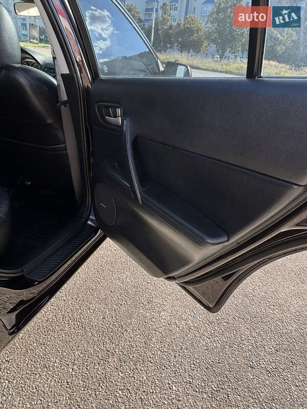 Универсал Mazda 6 2007 в Чернигове