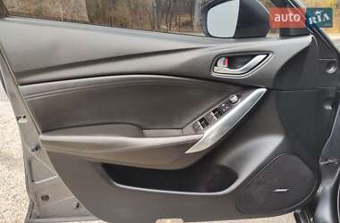 Седан Mazda 6 2016 в Днепре