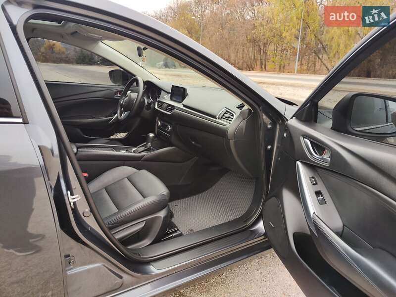 Седан Mazda 6 2016 в Дніпрі