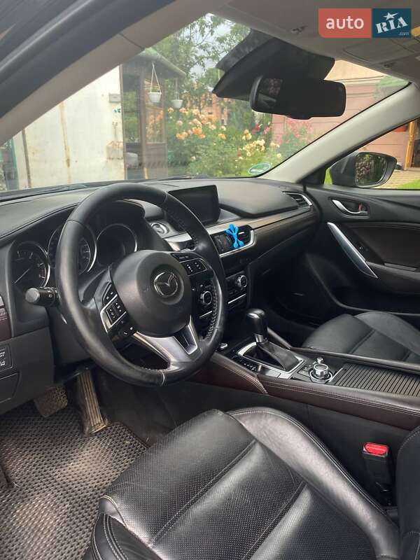 Универсал Mazda 6 2015 в Стебнику