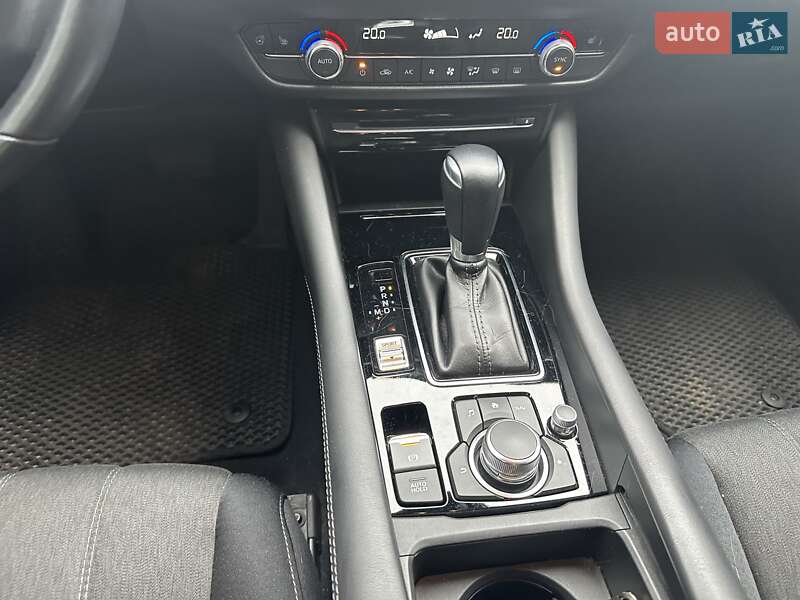 Седан Mazda 6 2018 в Киеве фото 15 Седан Mazda 6 2018 в Киеве