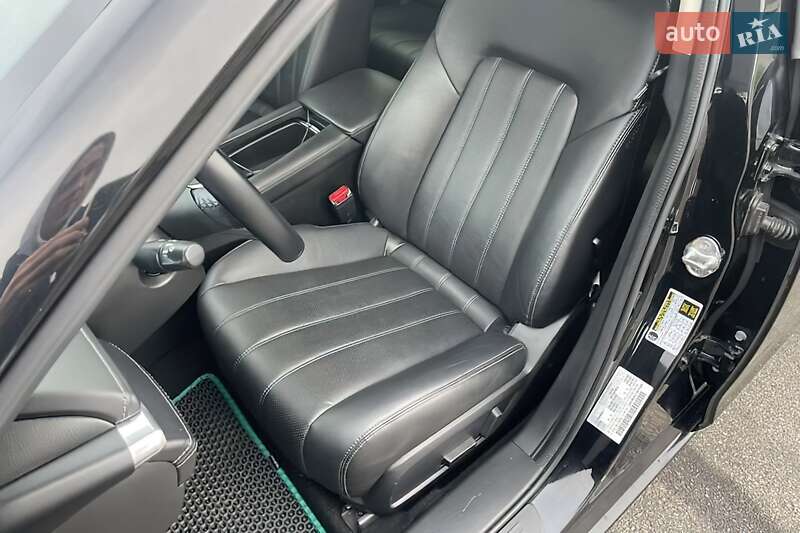 Седан Mazda 6 2018 в Львові