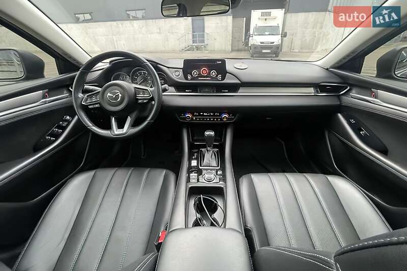 Седан Mazda 6 2018 в Львові