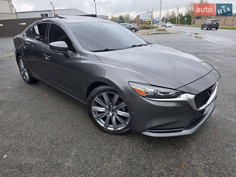 Седан Mazda 6 2018 в Киеве