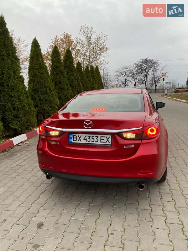 Седан Mazda 6 2015 в Миколаєві