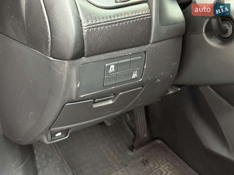 Седан Mazda 6 2016 в Дніпрі