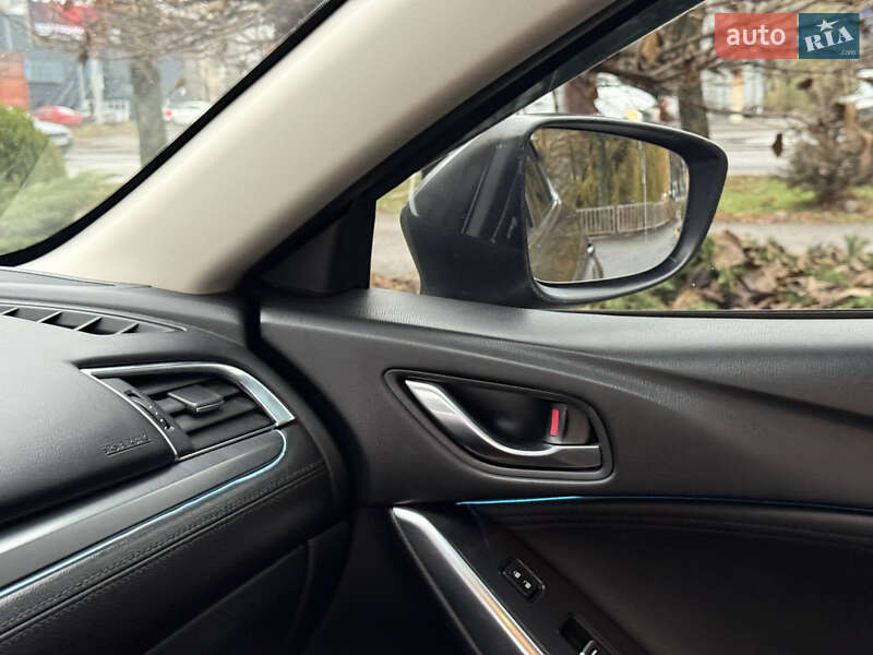 Седан Mazda 6 2016 в Дніпрі