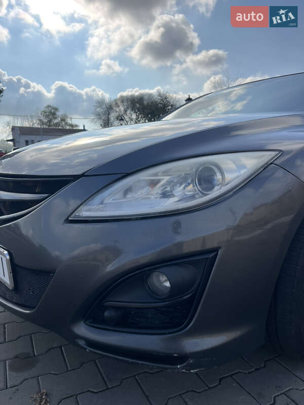 Седан Mazda 6 2010 в Ізмаїлі