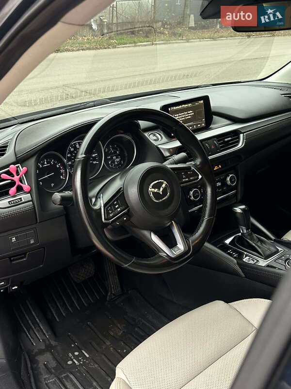 Седан Mazda 6 2017 в Запоріжжі