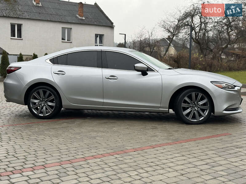 Седан Mazda 6 2018 в Львові