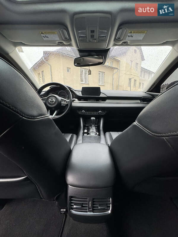 Седан Mazda 6 2018 в Львові