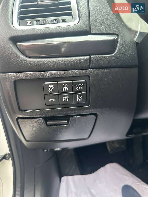 Универсал Mazda 6 2013 в Киверцах