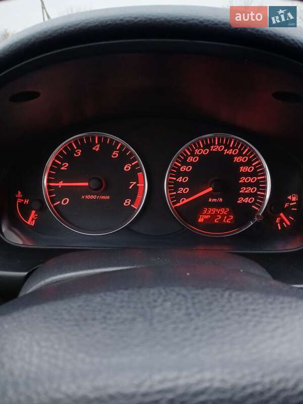 Седан Mazda 6 2003 в Ужгороді